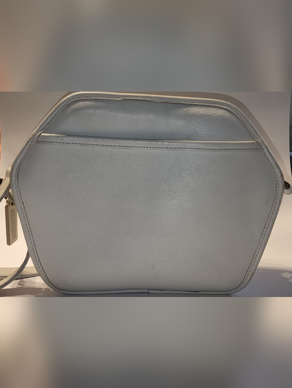 Vintage Coach Cooper Hexagon Leather Crossbody Bag In Bone, #0813-352 - Picture 3 of 9